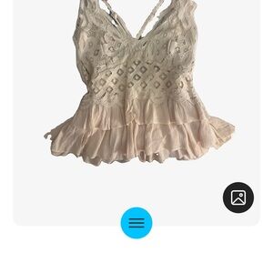 Lace Ruffle Sleeveless Top